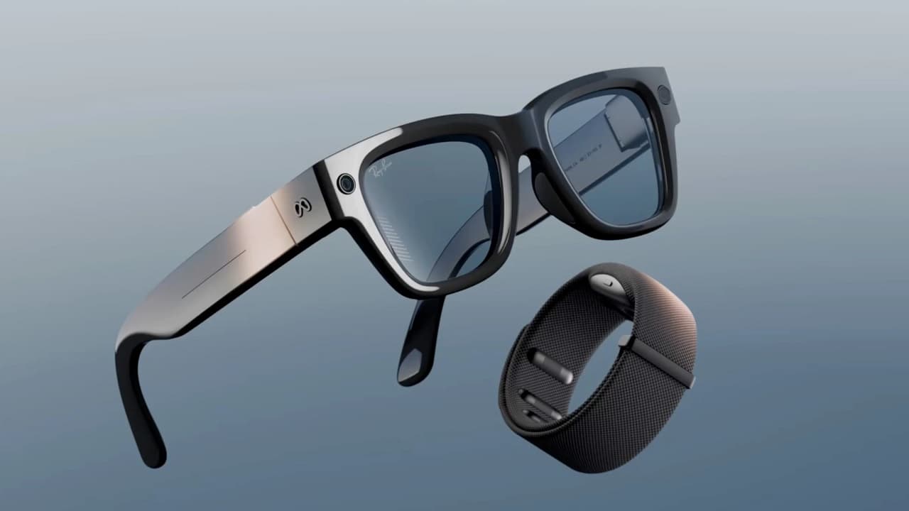 Meta Officially Unveils First Display-Equipped Smart Glasses and Neural Wristband