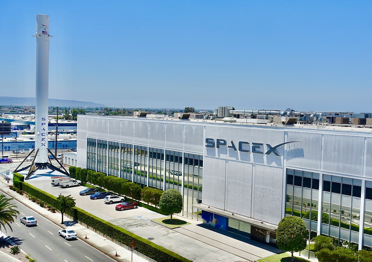SpaceX Seeks $40 Billion in Financing to Buy Nvidia Chips